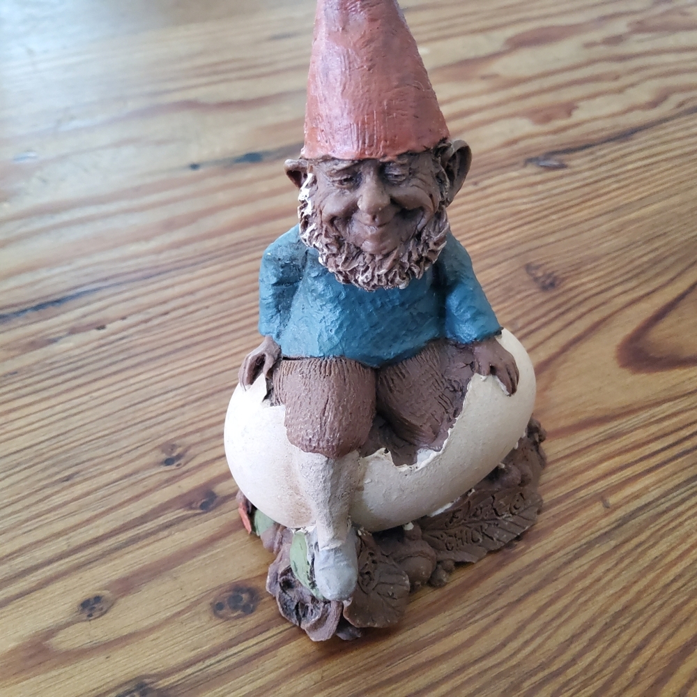 Tom clark figurines
